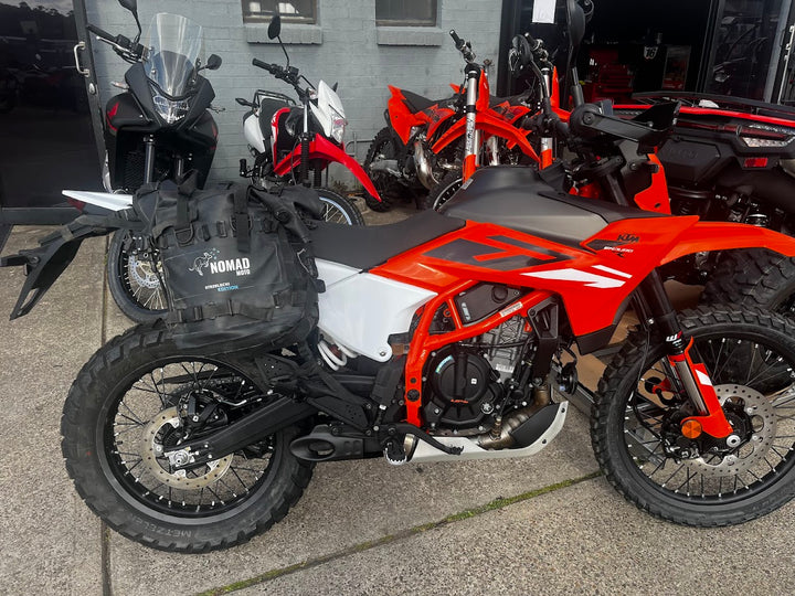 Strzelecki-Packtaschen + Rolltaschen-Kombination