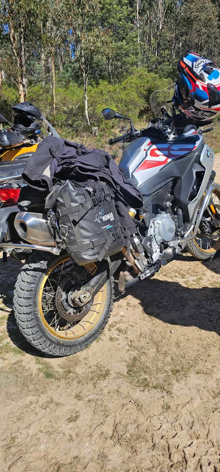 Motorcycle panniers and roll bag combo