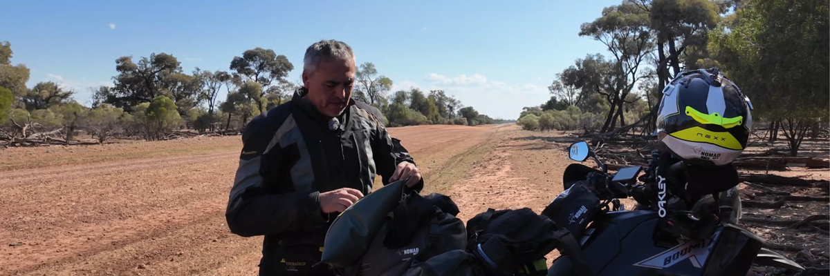 NOMAD MOTO