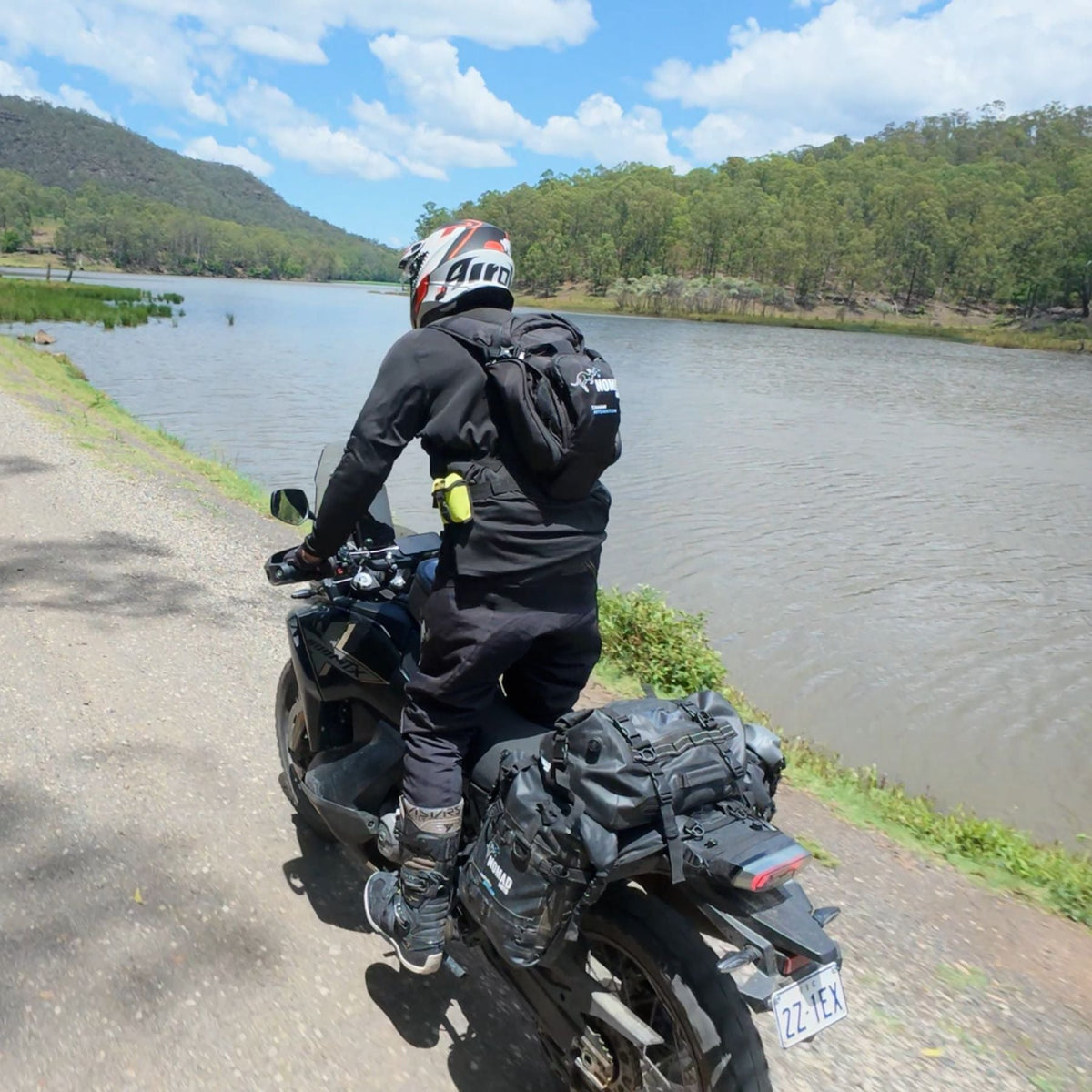 NOMAD MOTO