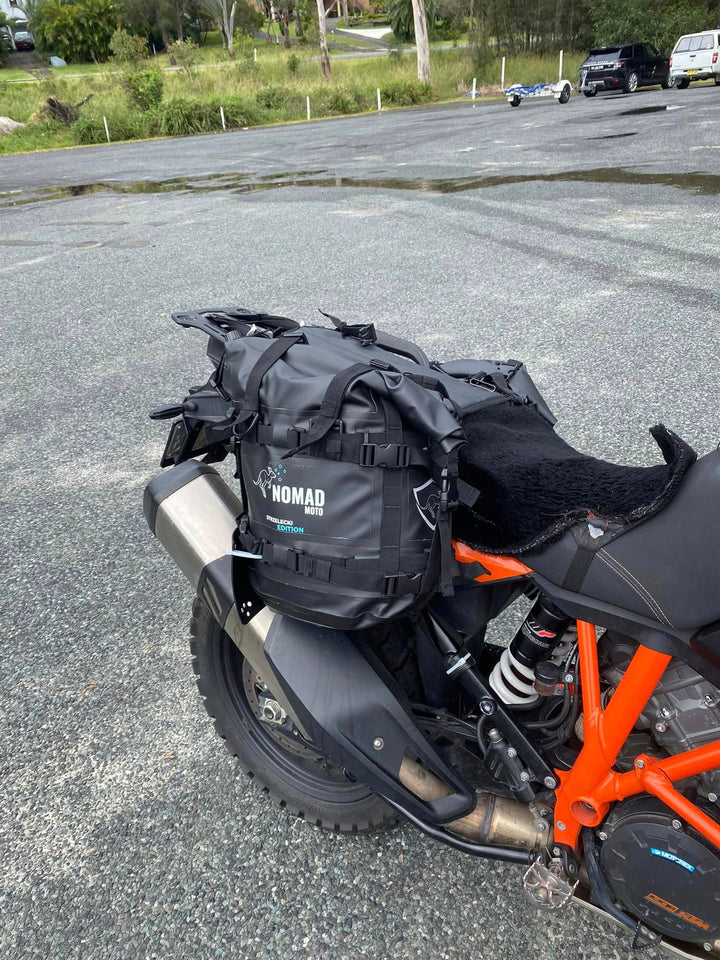 NOMAD MOTO Soft Rackless Base System