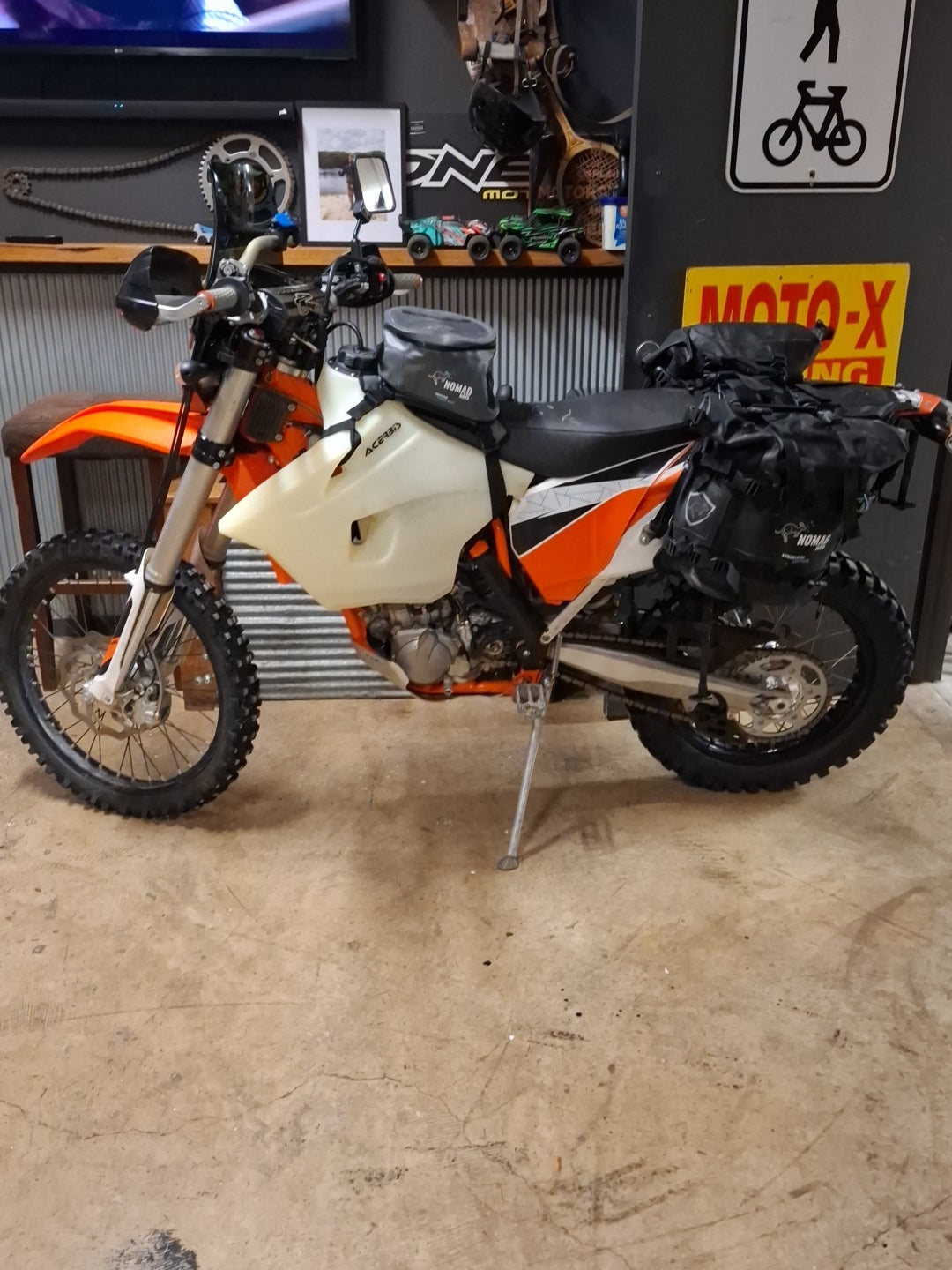 Strzelecki Rackless System 40L - NOMAD MOTO