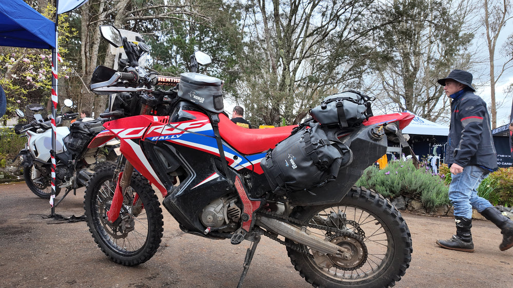 NOMAD MOTO