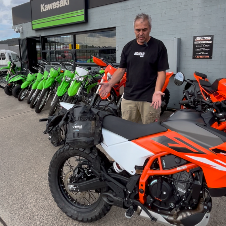 NOMAD MOTO Adjustable Rackless 50L – Waterproof Soft Luggage - NOMAD MOTO