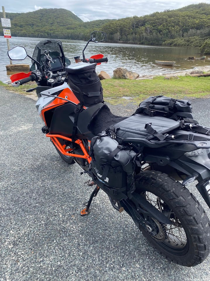 NOMAD MOTO Adjustable Stockman Rackless Base System - NOMAD MOTO
