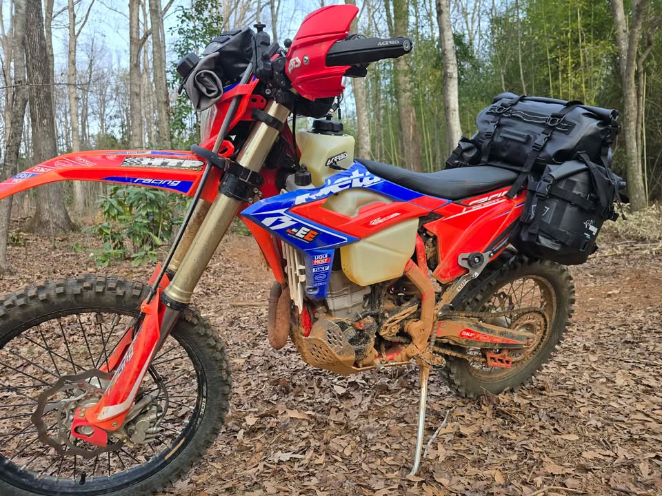 NOMAD MOTO Rackless 50L – Waterproof Soft Luggage - NOMAD MOTO