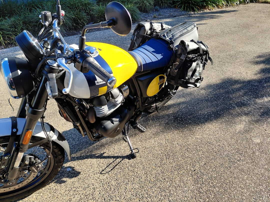 NOMAD MOTO Adjustable Stockman Rackless Base System - NOMAD MOTO