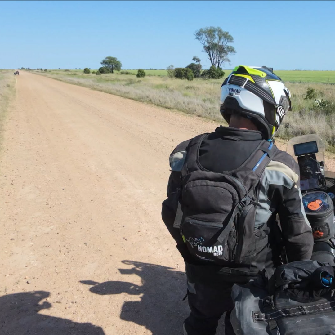 THE RIDER KIT: Drover Tank Bag + Tanami Hydration Pack - NOMAD MOTO