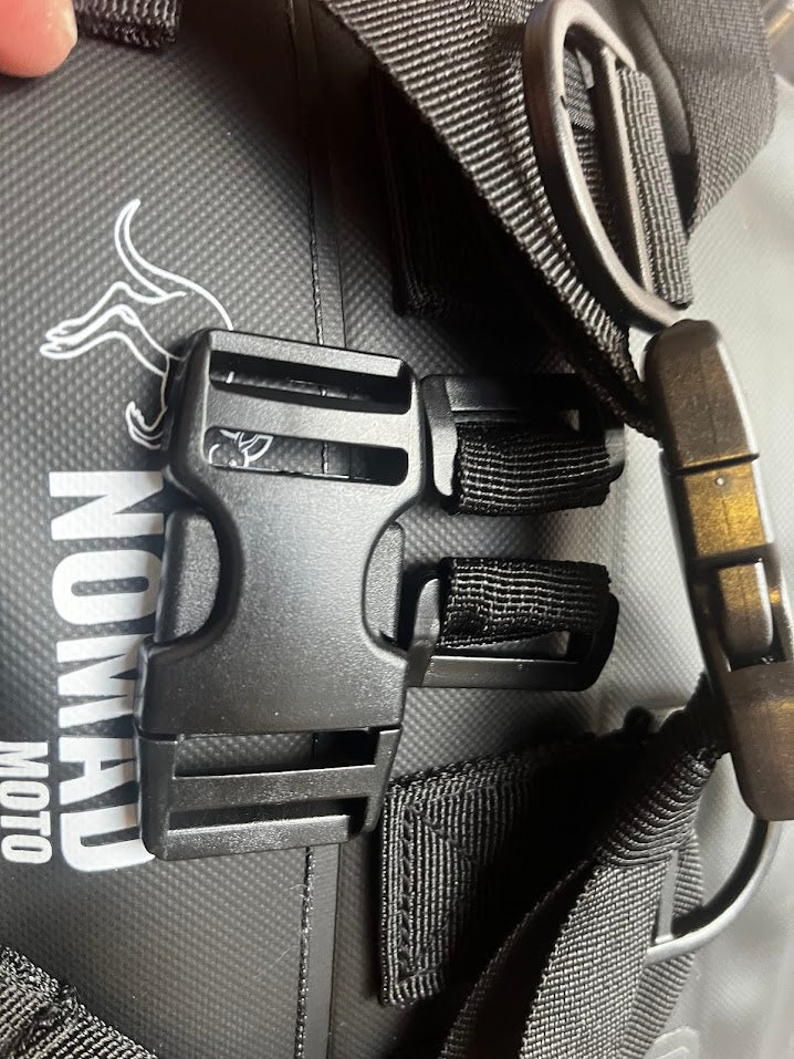 Nomad Moto 25mm Double-Locking Clip (60kg Rated)