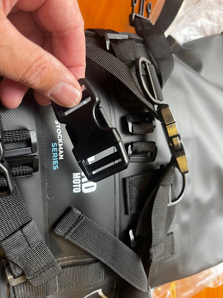 Nomad Moto 25mm Double-Locking Clip (60kg Rated)
