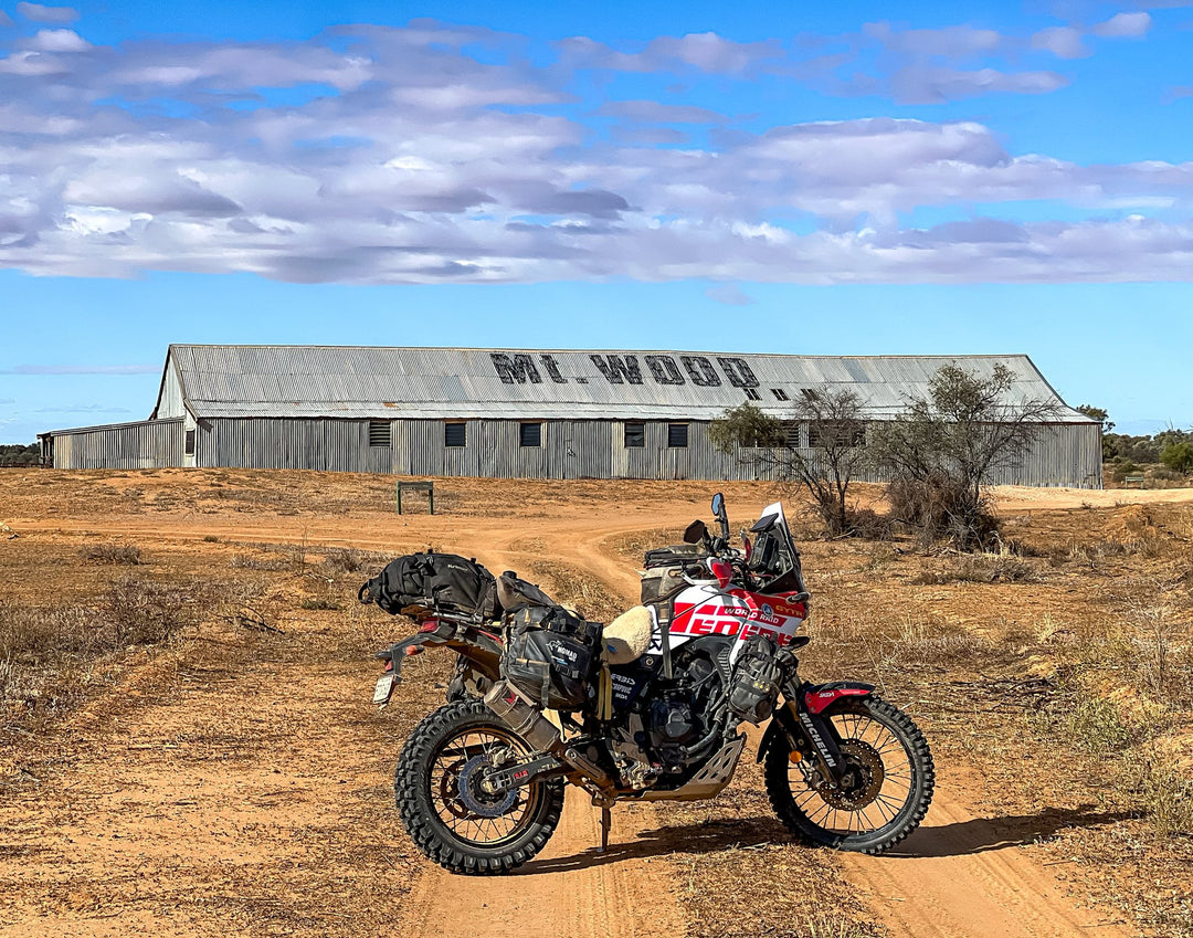 NOMAD MOTO