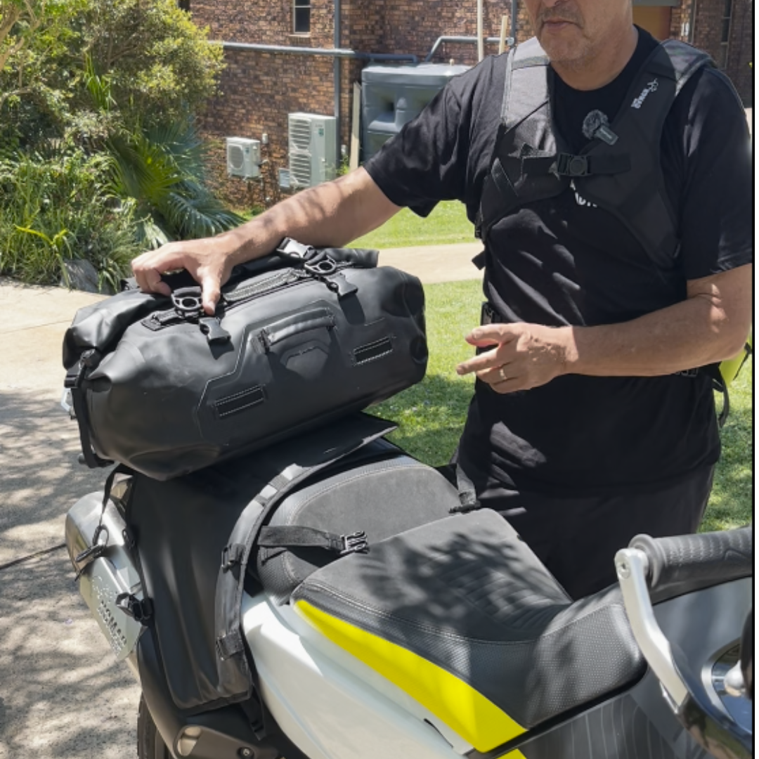 NOMAD MOTO Adjustable Rackless 50L – Waterproof Soft Luggage